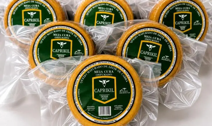 Queijo de cabra de Barbacena conquista prêmio Super Ouro em festival estadual de queijos artesanais