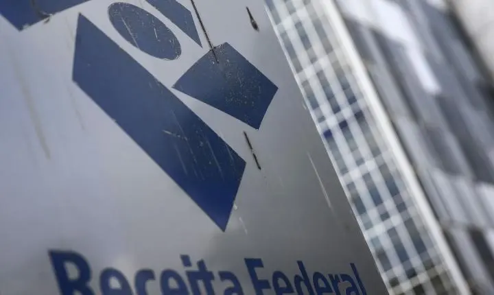 Receita Federal paga último lote da restituição do IR 2026 nesta segunda-feira