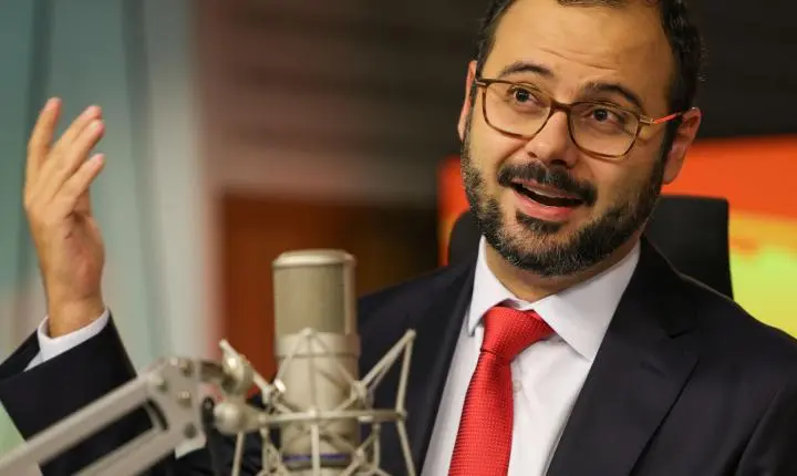 Ministro Paulo Pereira afirma que redução da jornada impulsionará o empreendedorismo