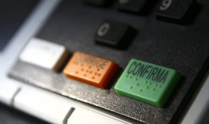 Período de defeso eleitoral inicia para coibir uso da máquina pública