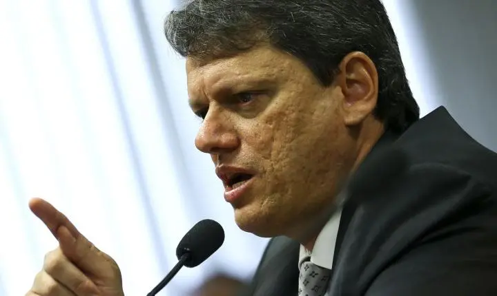 Republicanos oficializa Tarcísio de Freitas na disputa pelo governo paulista