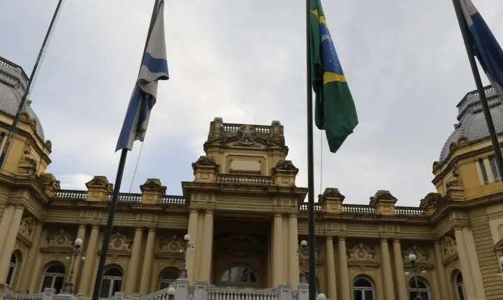 Rio de Janeiro unifica secretarias de agricultura e pesca para otimizar gestão pública