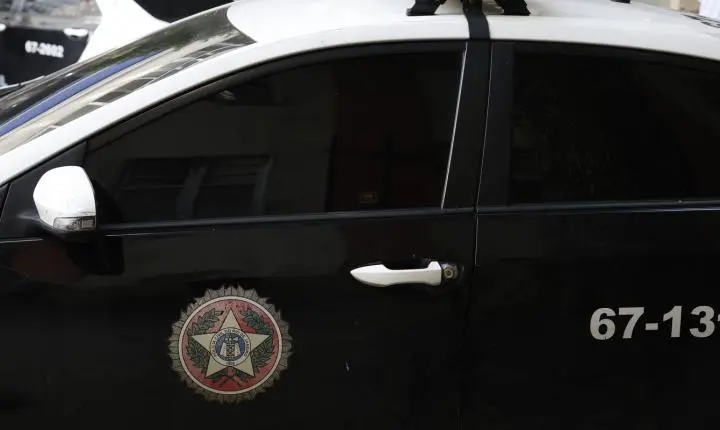 Líder do Comando Vermelho que orquestrava roubo de cargas é detido no RJ