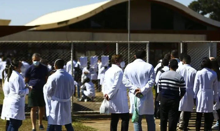 Revalida 2025/2: prova prática para diplomas médicos acontece neste fim de semana