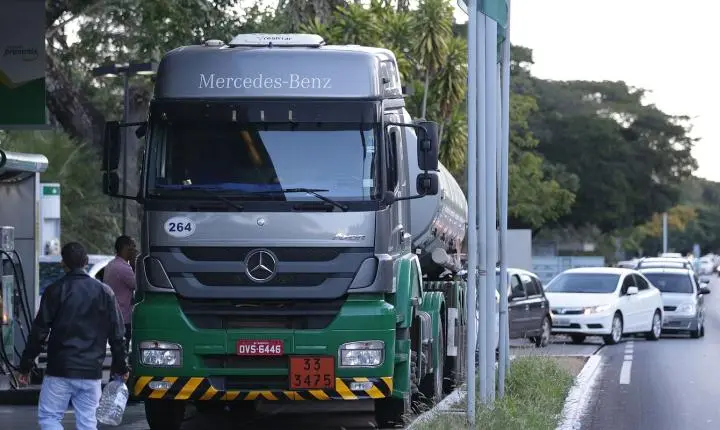Senado aprova MP do frete mínimo rodoviário com novas regras de fiscalização
