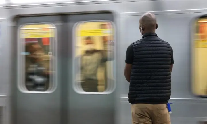 Greve na CPTM paralisa linhas de trem e altera a rotina de São Paulo