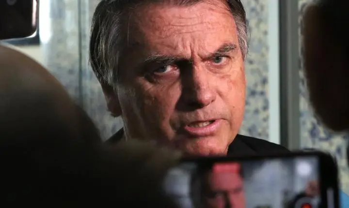 STM autoriza acesso a dados da carreira militar de Bolsonaro para processo de expulsão
