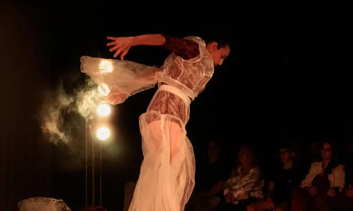 Teatro Paschoal Carlos Magno recebe espetáculo de dança no Dia da Pessoa Idosa em Juiz de Fora