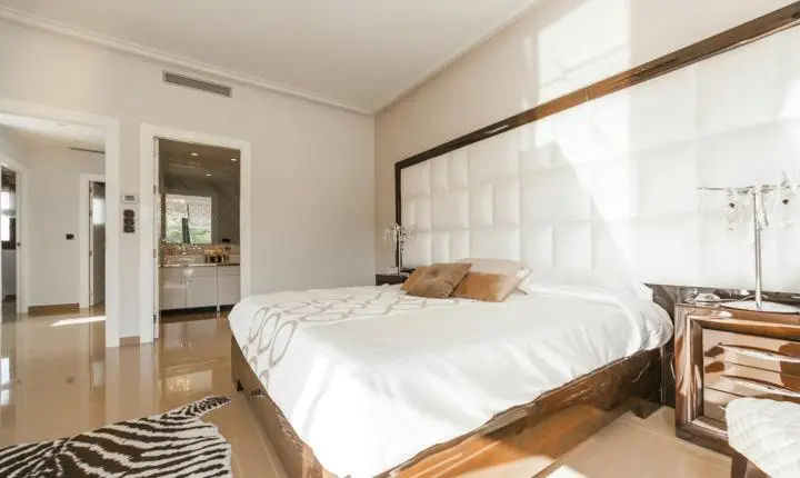 Tour Virtual: Os Detalhes de um Apartamento de Luxo de 185m²