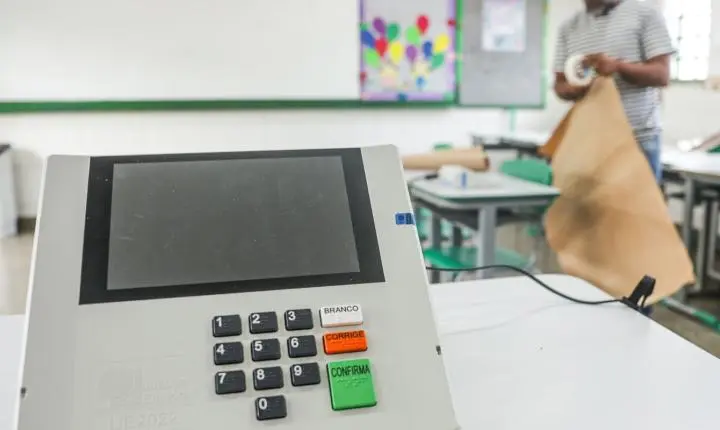 TRE-SP troca 52 urnas eletrônicas com falhas no segundo turno