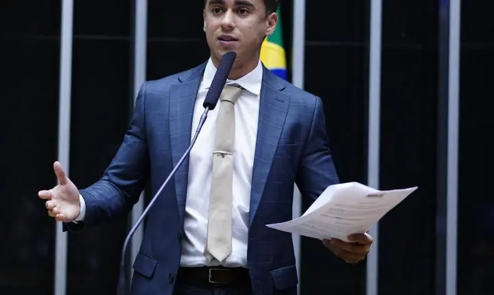 Tribunal Superior Eleitoral ordena que Nikolas Ferreira apague post contra Lula