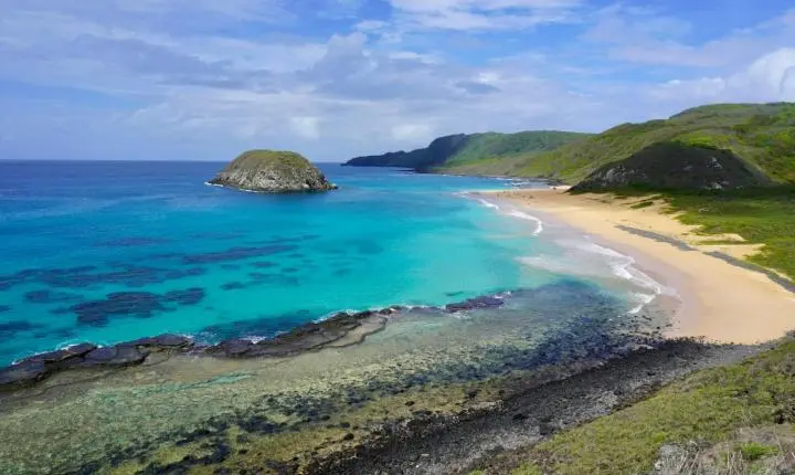 Turismo consciente em Fernando de Noronha: como aproveitar a ilha sem comprometer sua preservação