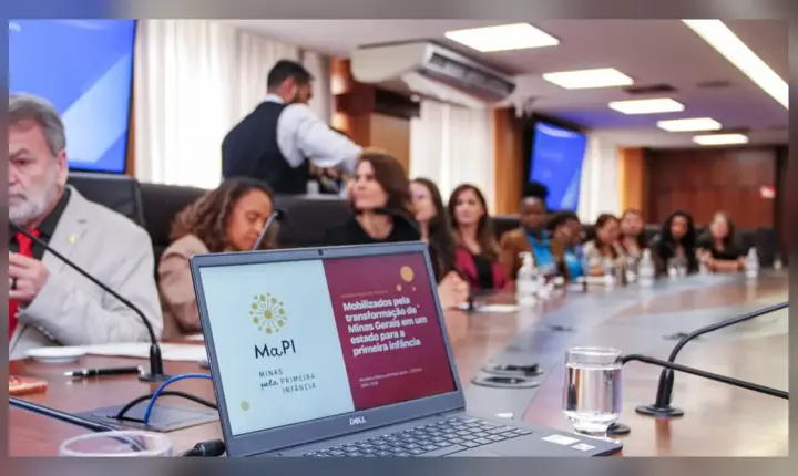MPMG firma acordo para fortalecer planos municipais pela primeira infância em Minas