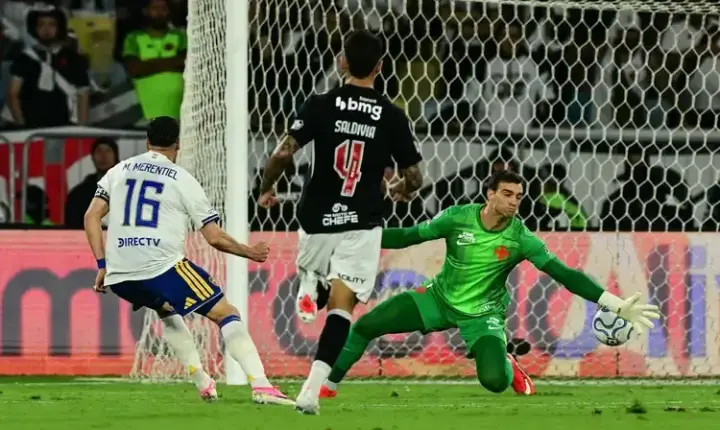 Vasco insiste no Maracanã, perde para o Boca e dá adeus à Sul-Americana