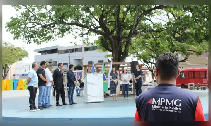 MP Itinerante leva serviços de cidadania e cultura a Igaratinga